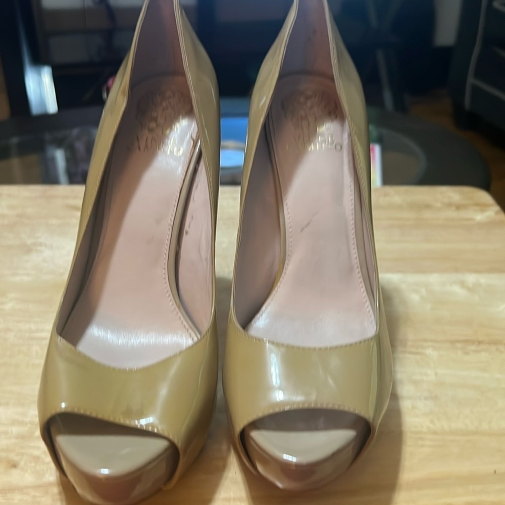 Vince Camuto